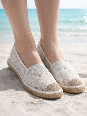 Elegant White Lace Espadrilles